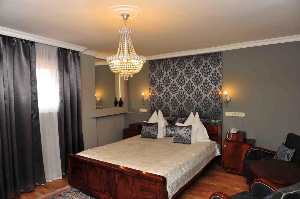 Hotel Boutique Szarcsa Szekesfehervar
