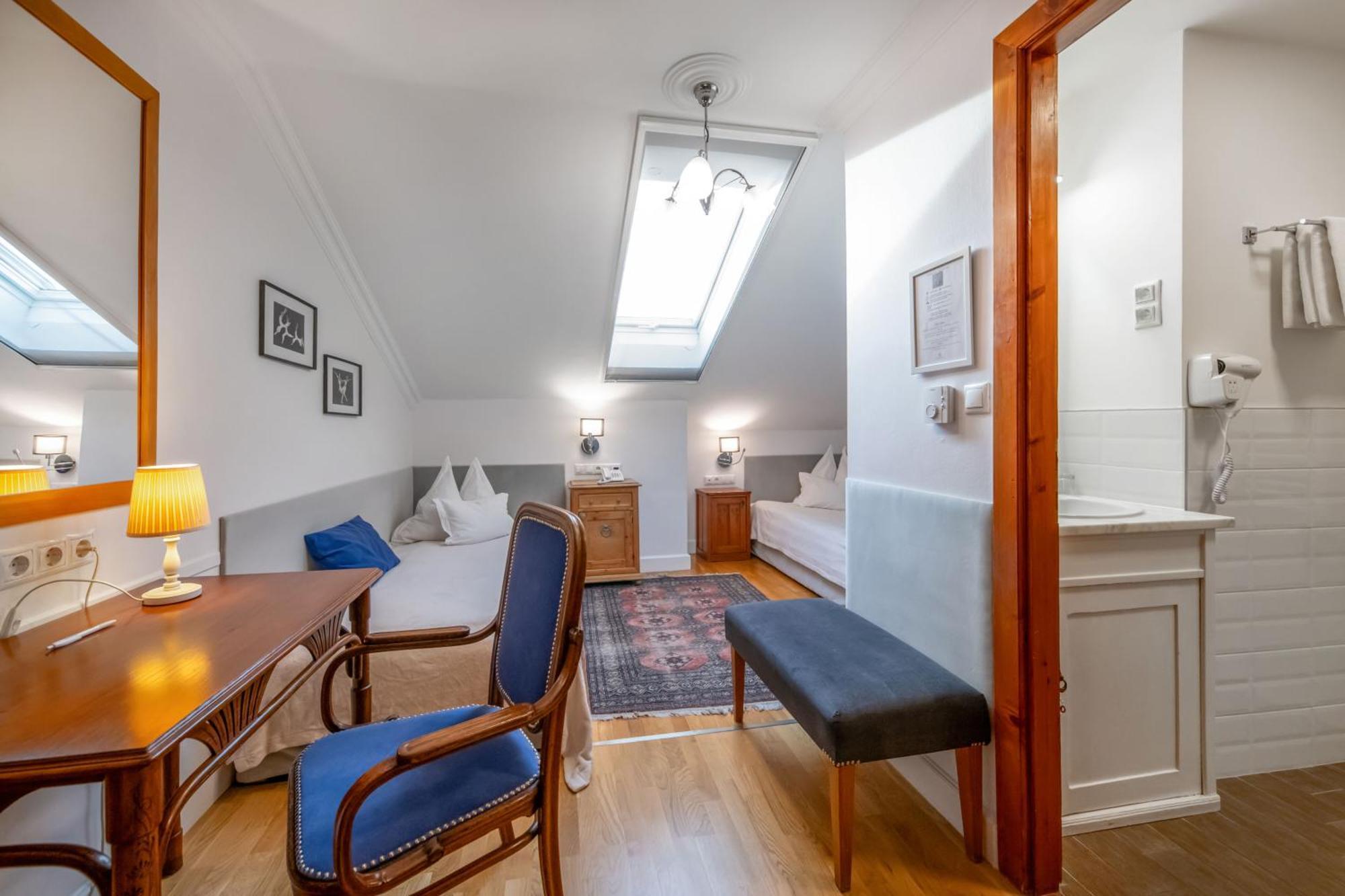 Hotel Boutique Szarcsa