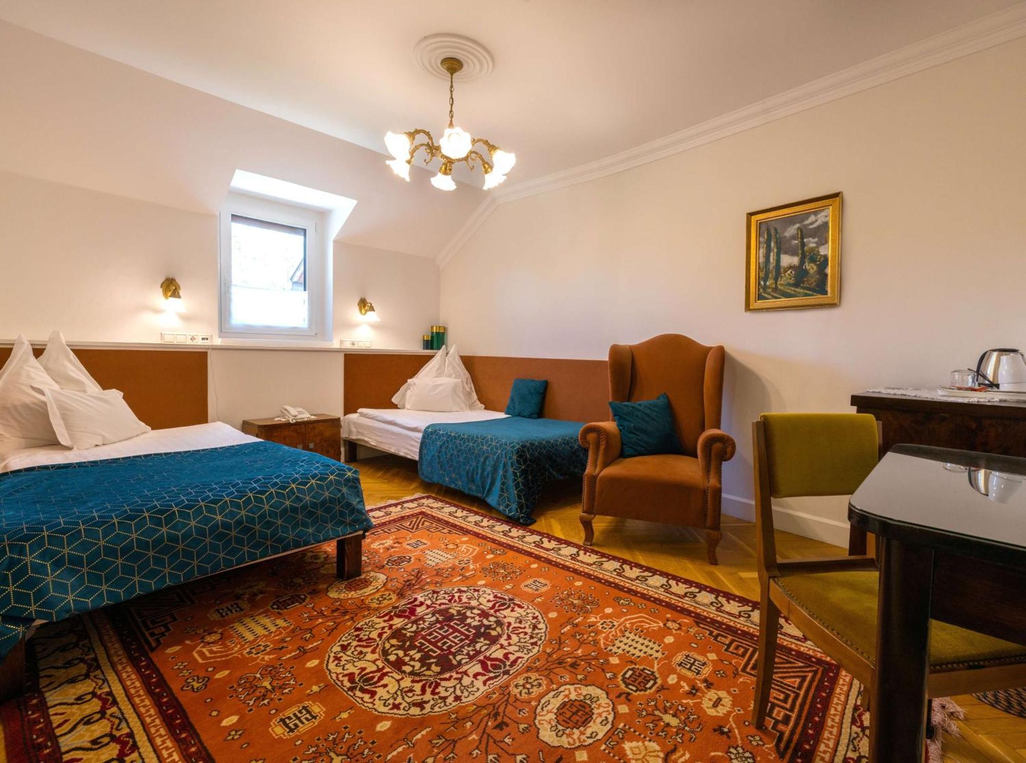 Hotel Boutique Szarcsa 3*