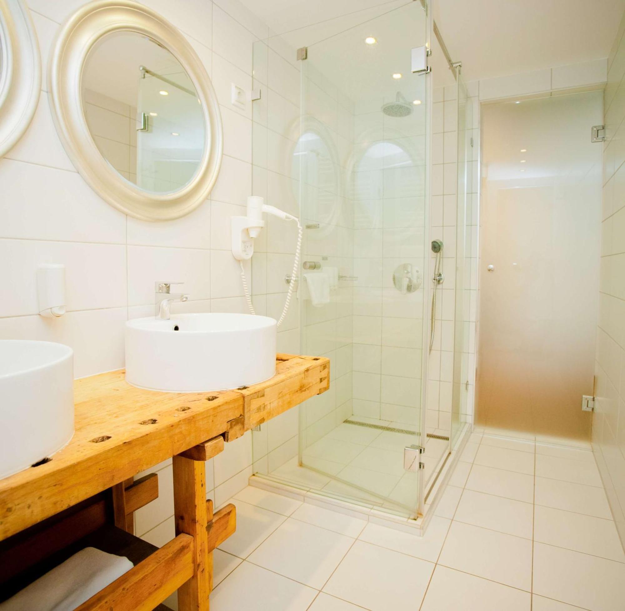 Hotel Boutique Szarcsa