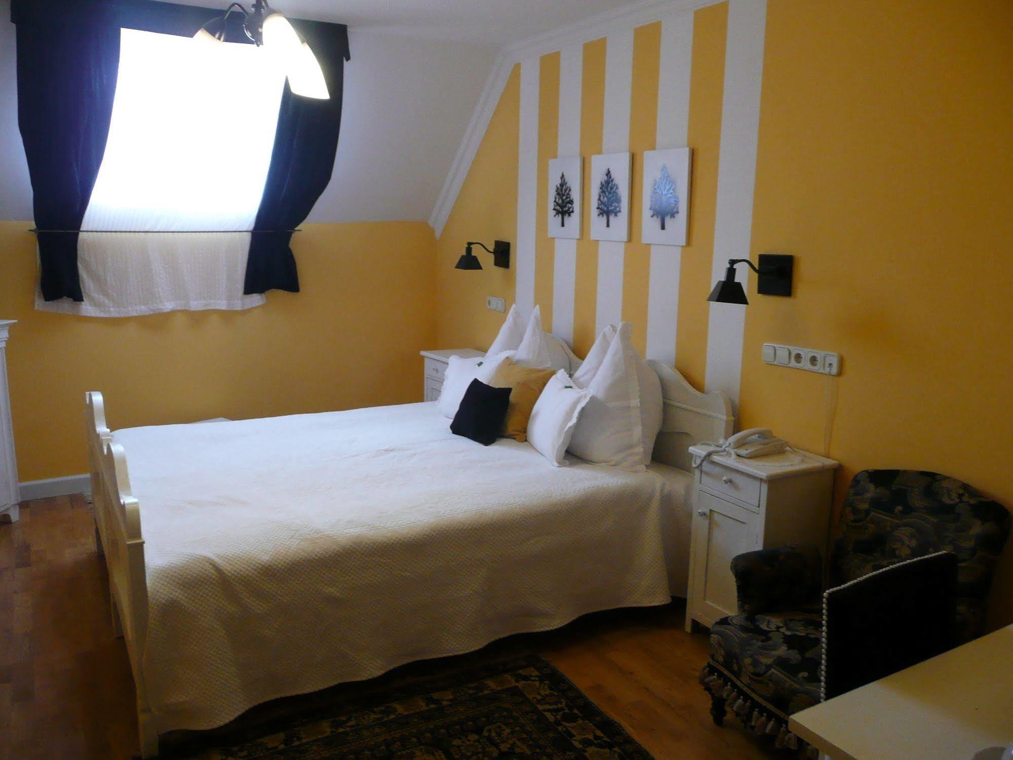 Boutique Szarcsa Hotel Szekesfehervar